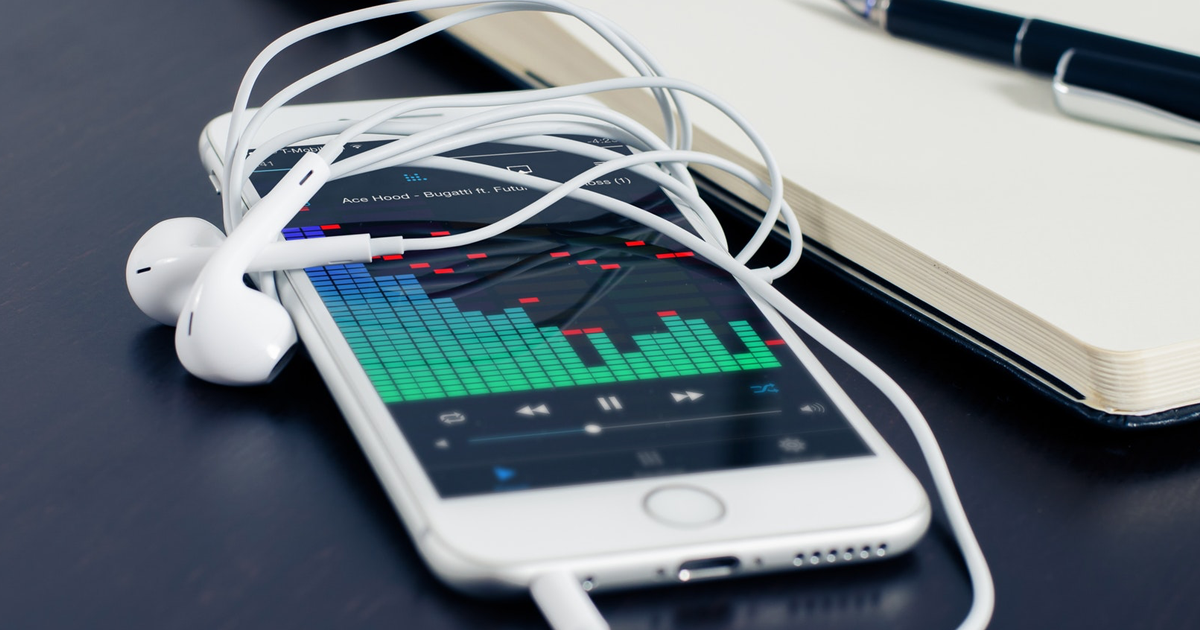 Podcast article header ()