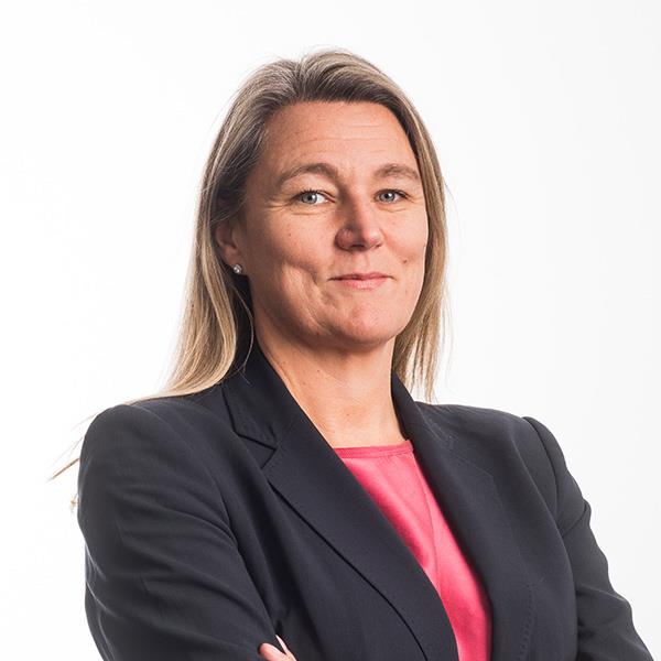 Zillah Byng-Thorne ()