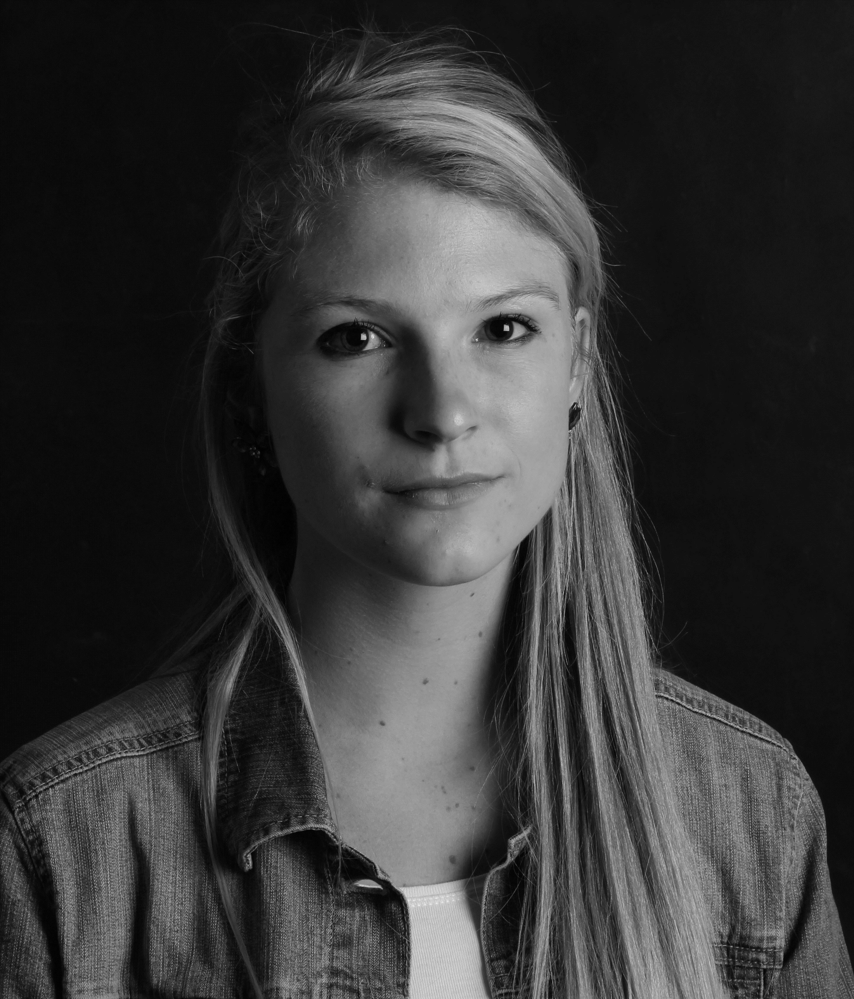 Mieke Vlok ()