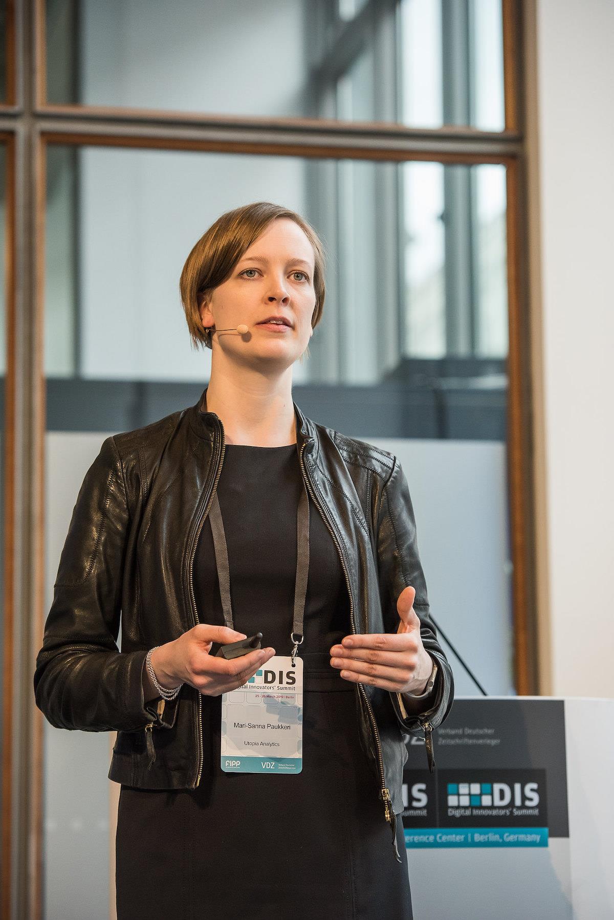 Mari-Sanna Paukkeri ()