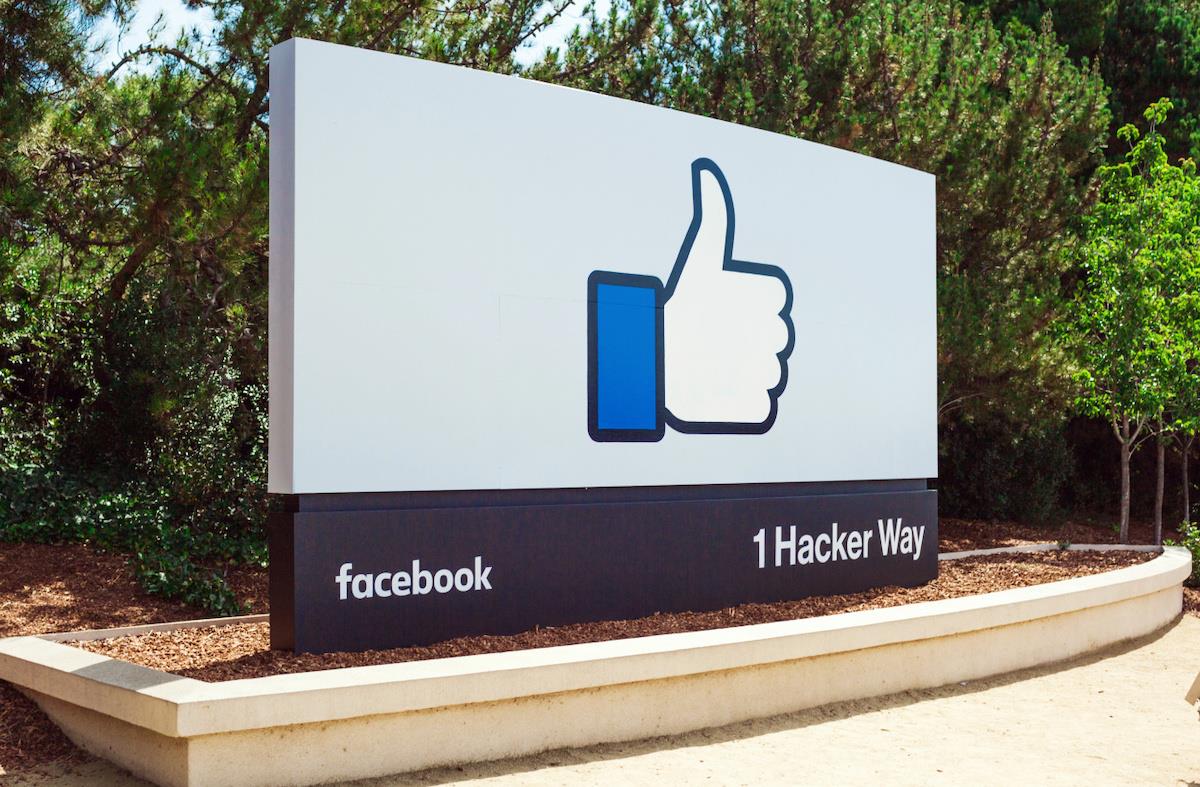 Facebook Menlo Park ()