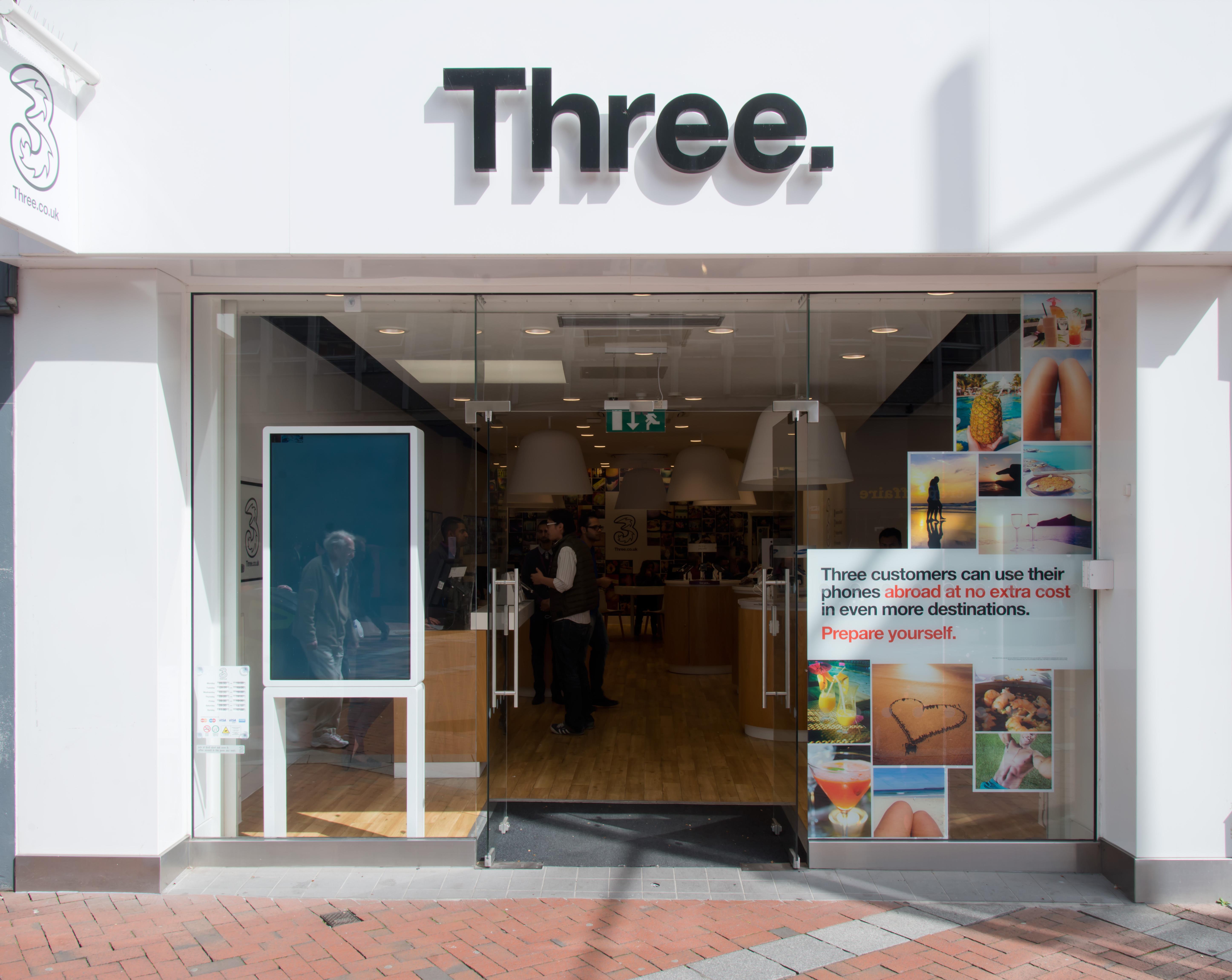 Three mobile (Three mobile)