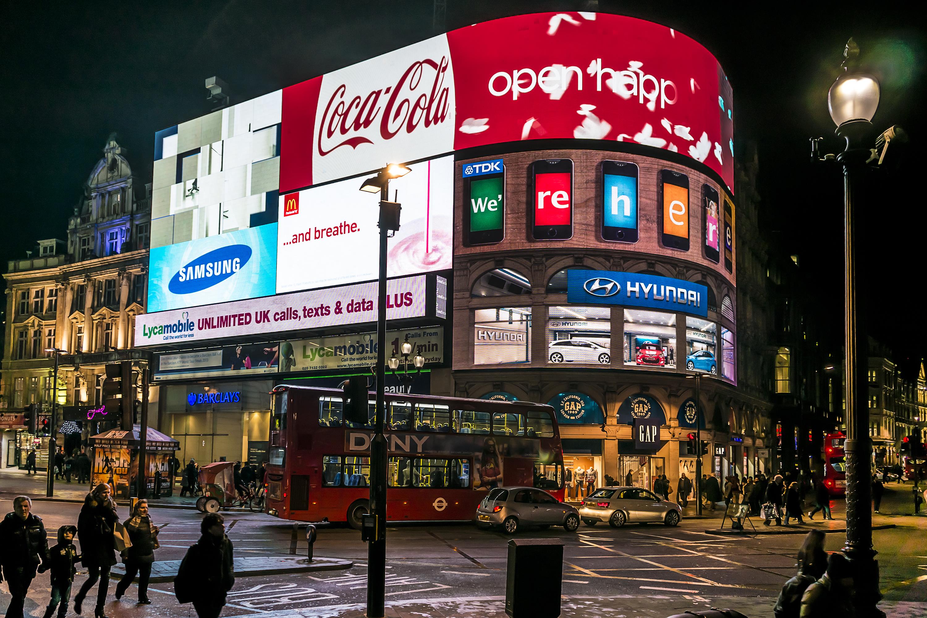 Piccadilly Circus ()