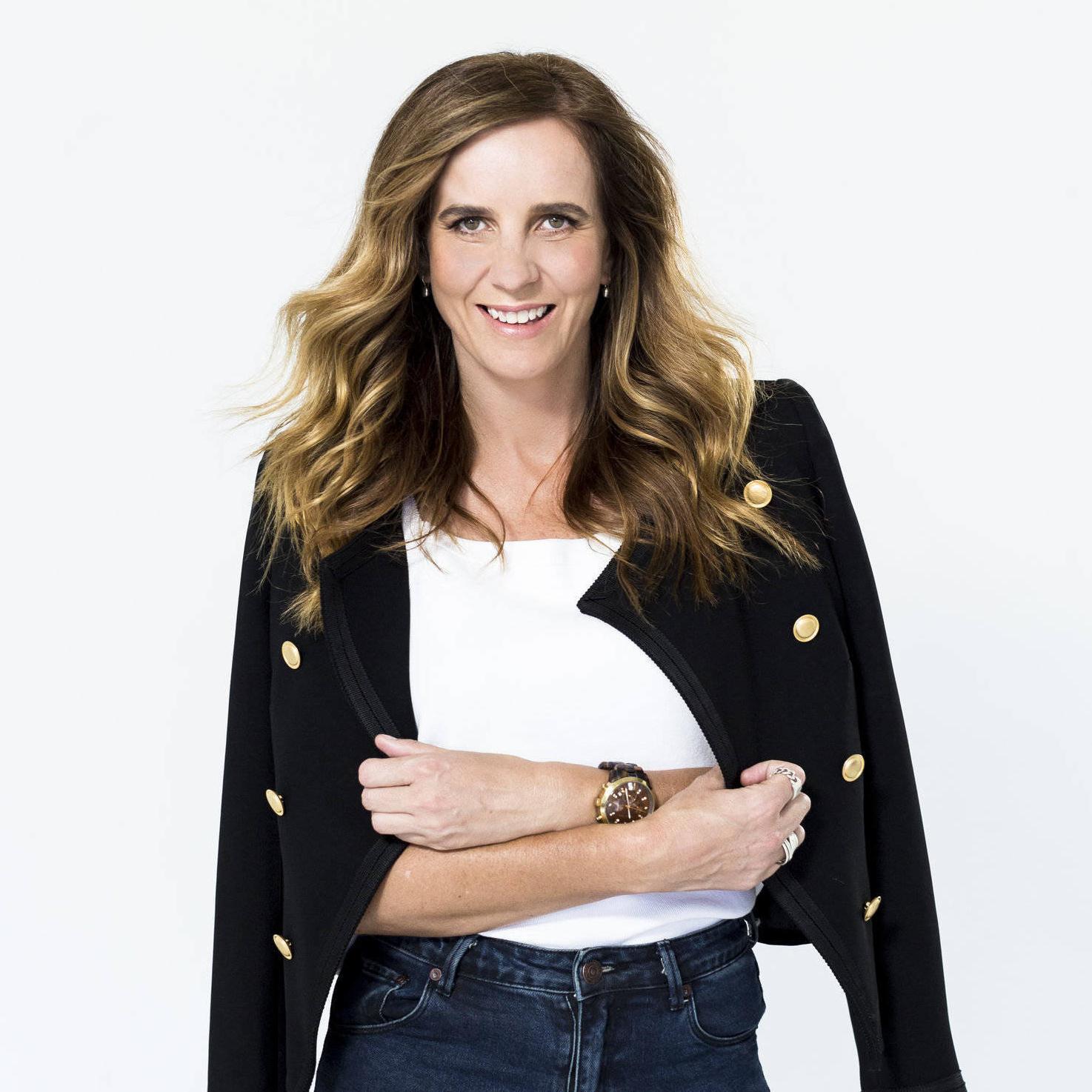 Lisa Messenger, Collective Hub ()