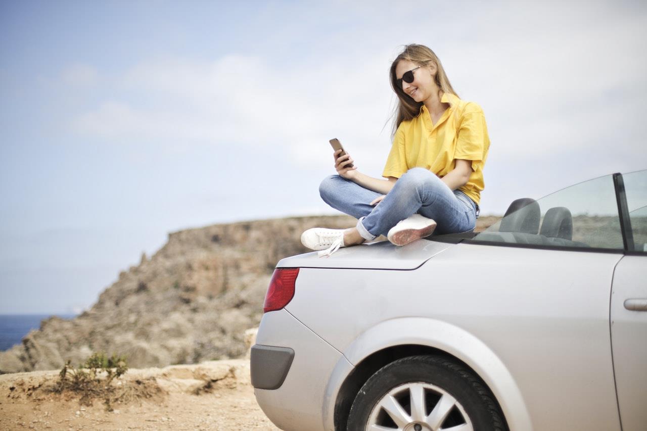 mobile car ()